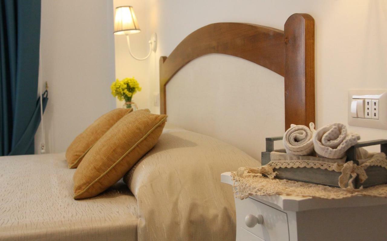 Casa Amigdala Bed & Breakfast Кастелабате Екстериор снимка