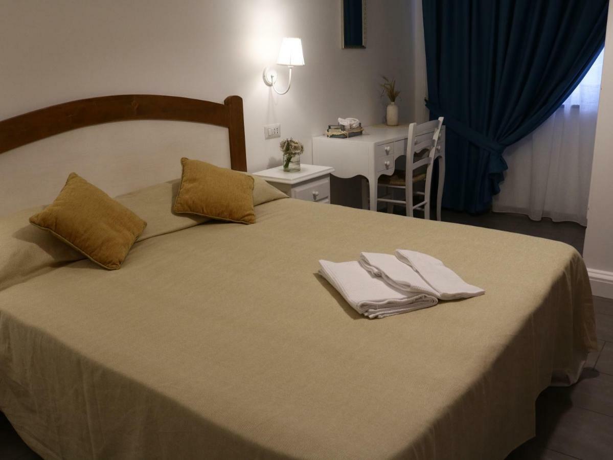 Casa Amigdala Bed & Breakfast Кастелабате Екстериор снимка