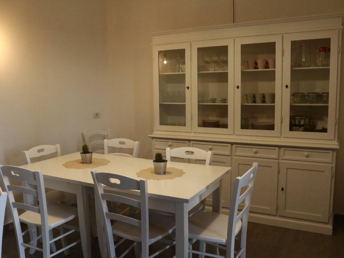 Casa Amigdala Bed & Breakfast Кастелабате Екстериор снимка
