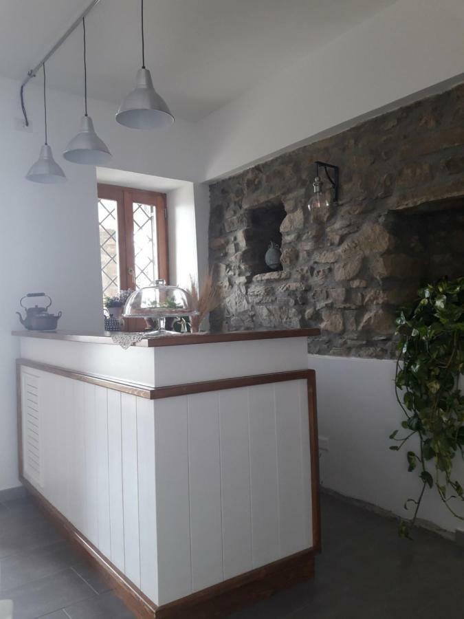 Casa Amigdala Bed & Breakfast Кастелабате Екстериор снимка