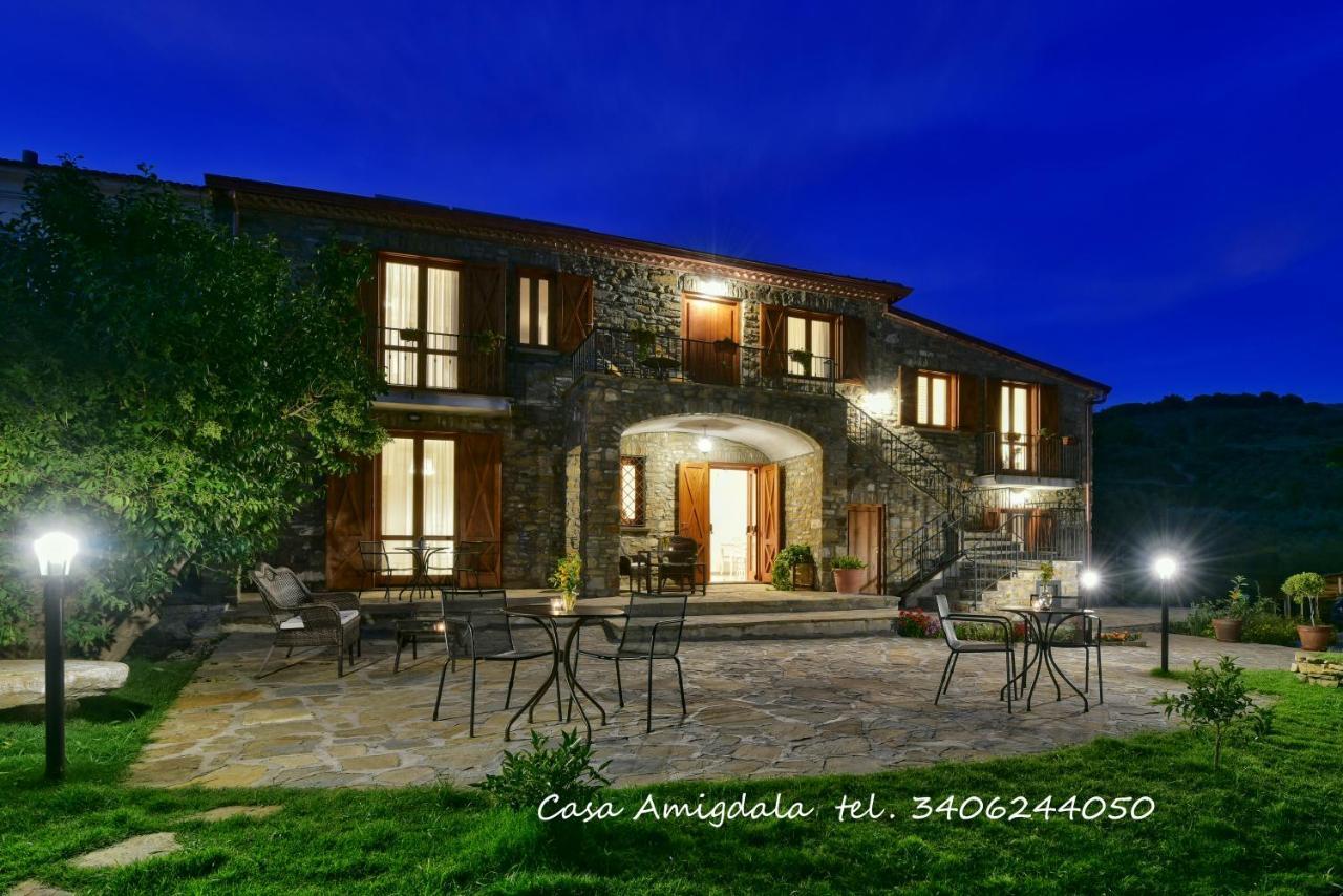 Casa Amigdala Bed & Breakfast Кастелабате Екстериор снимка